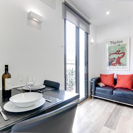 City&Beach Apartments 3 In City Center برشلونة المظهر الخارجي الصورة